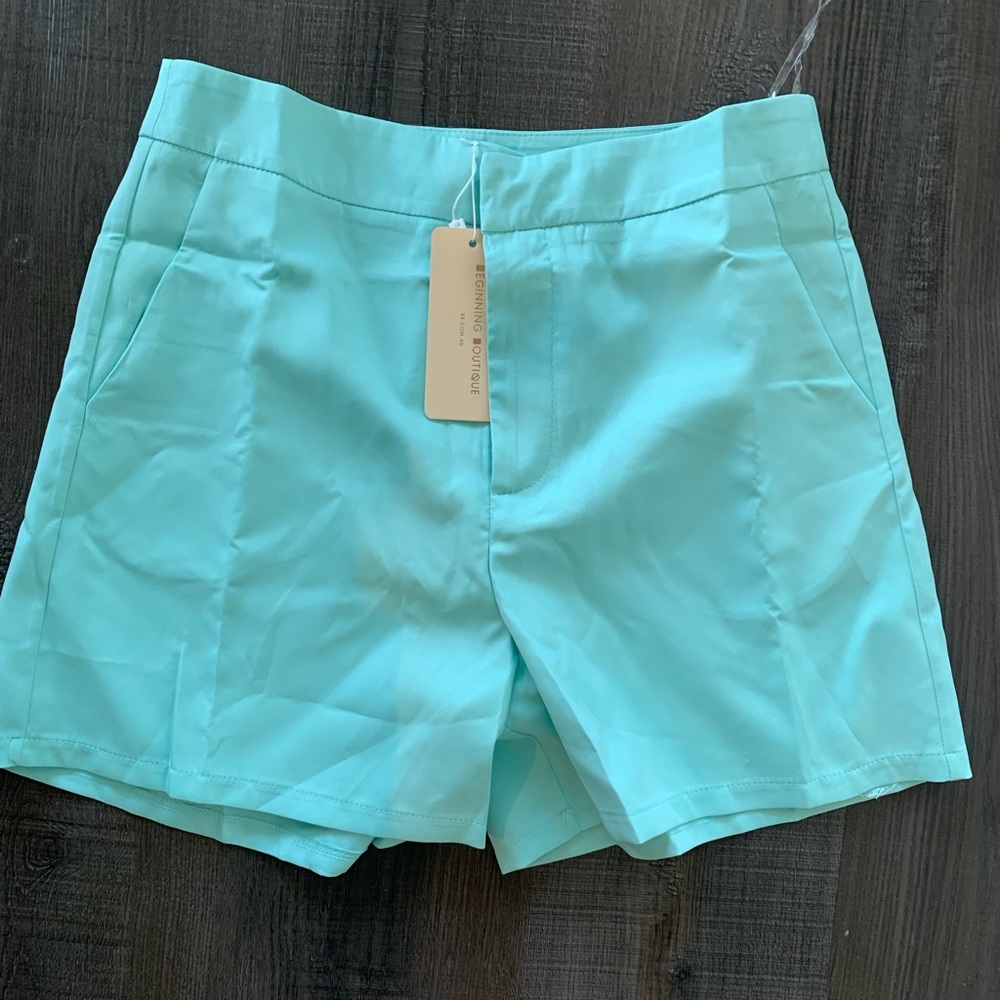 BRAND NEW MINT SHORTS